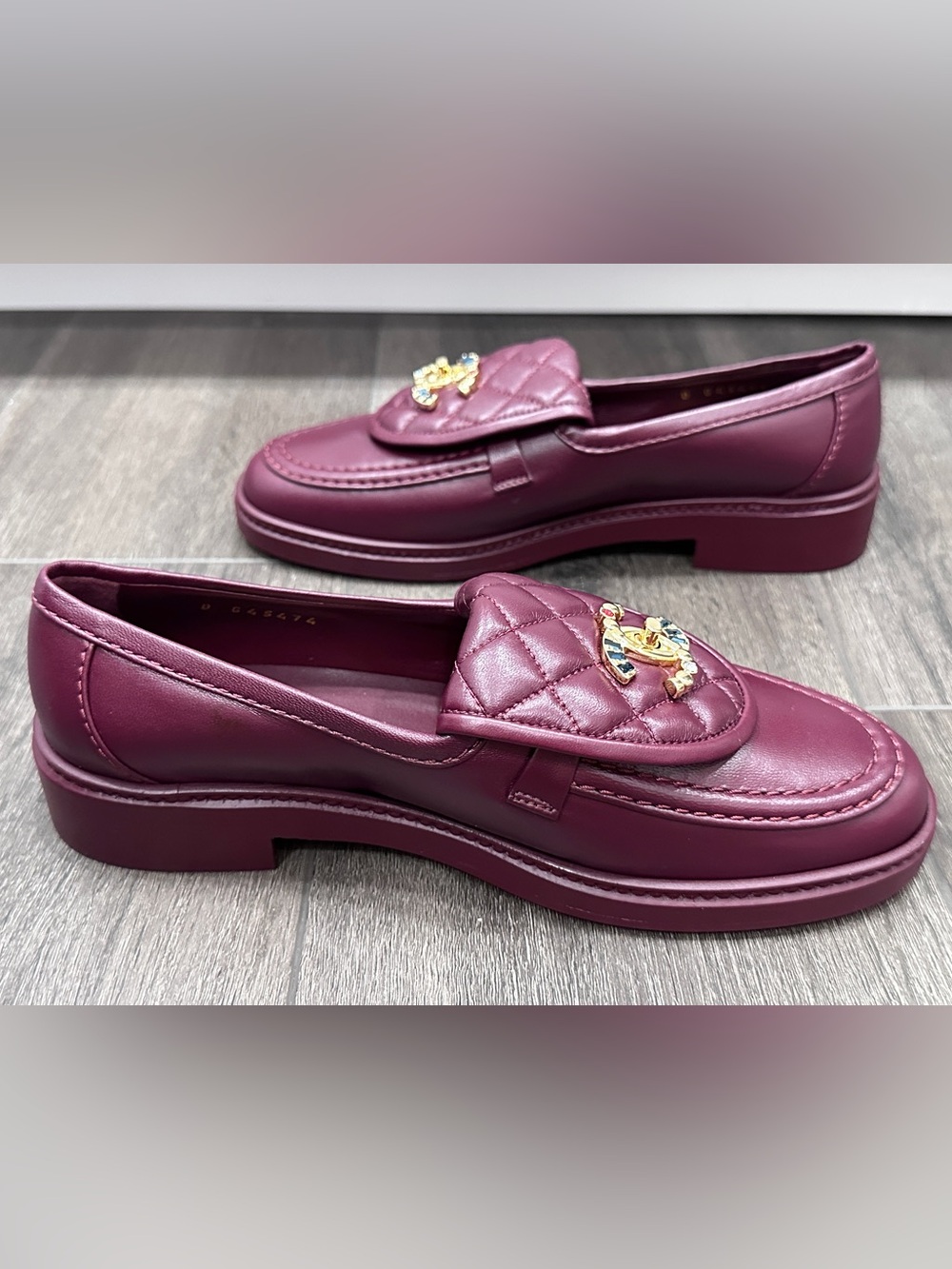 NEW 2026 CHANEL BURGUNDY LEATHER LOAFERS OXFORD SHOES GOLD STRASS CC TURNLOCK 37 - Picture 14 of 16